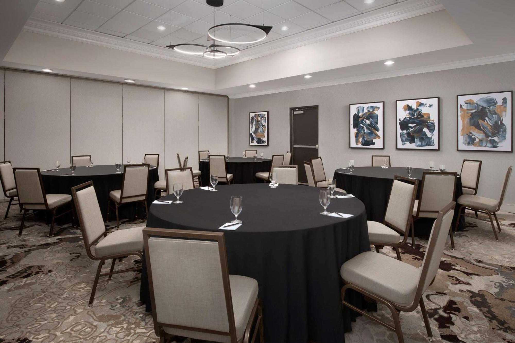 Hilton Phoenix Chandler Bagian luar foto